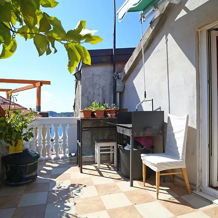 Mama Cvita-city Apartment