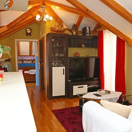Mama Cvita-city Apartment